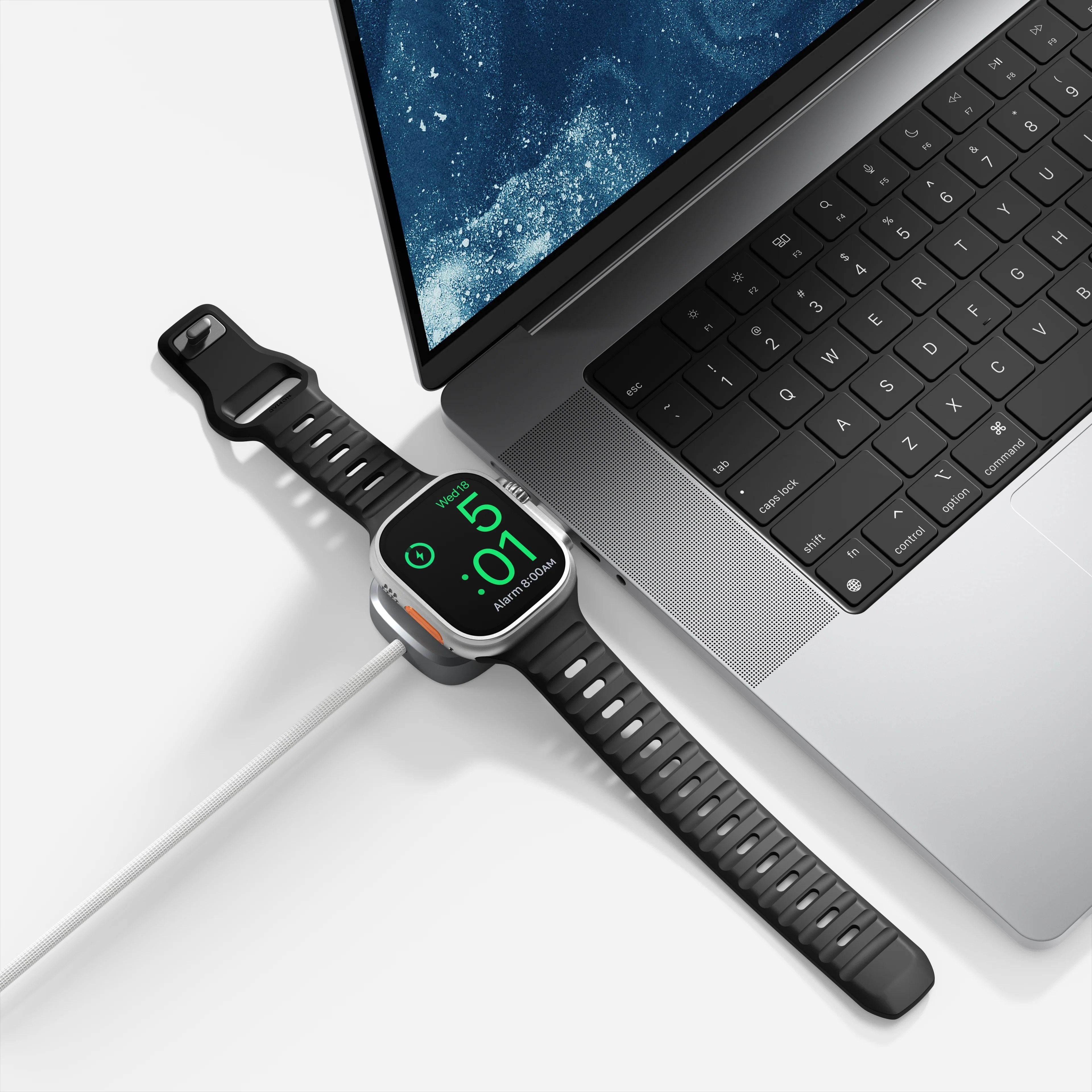 Nomad grows an Apple Watch puck into a 100W cable