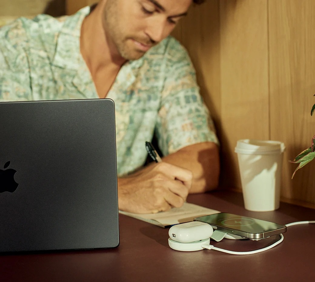 Twelve South ButterFly SE swaps MagSafe for open Qi2